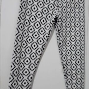 Winter Geometric Patterned Leggings